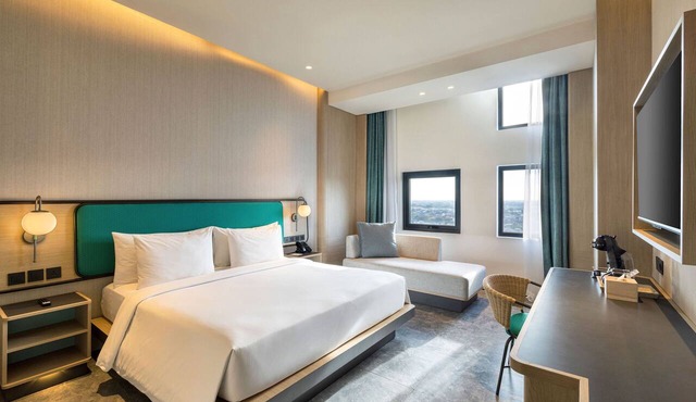 VIVERE Hotel, ARTOTEL Curated in Gading Serpong