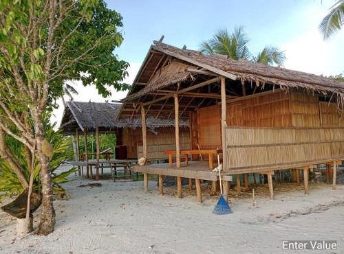 War Nyampun Homestay in Waisai
