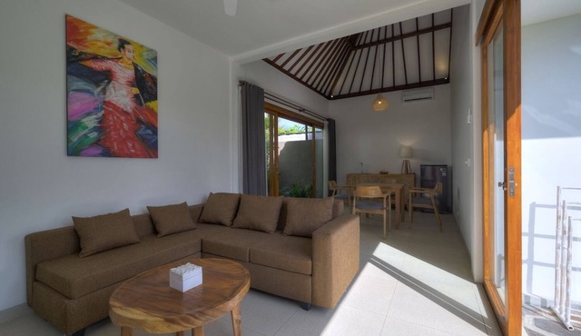 Wide Sands Beach Retreat