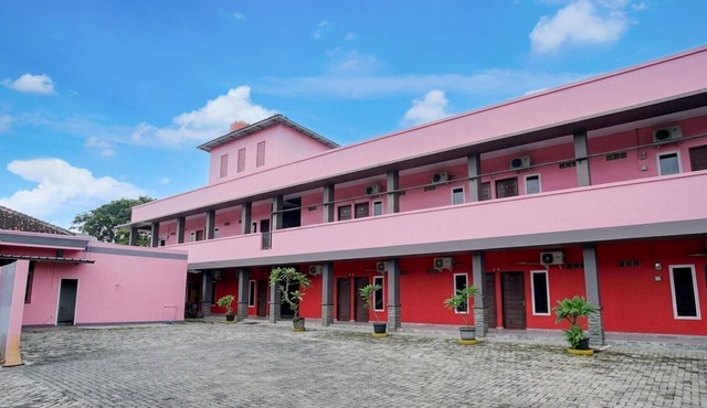 Yasmine Syariah Deluxe Retreat in Bandar Lampung
