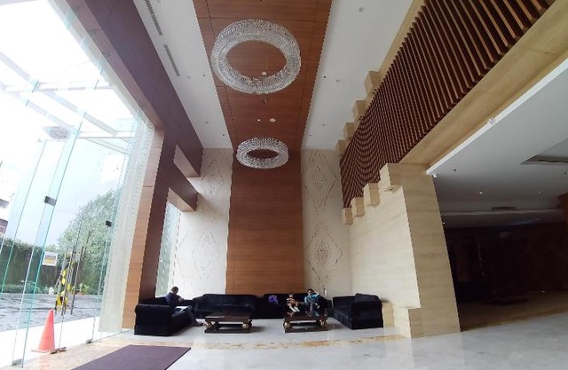 Apatel Elpis Residences 09B05