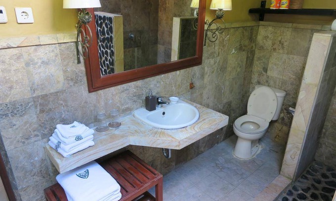 Lodtunduh Villa | 35 m² Villa ∙ 3 bedrooms ∙ 6 guests
