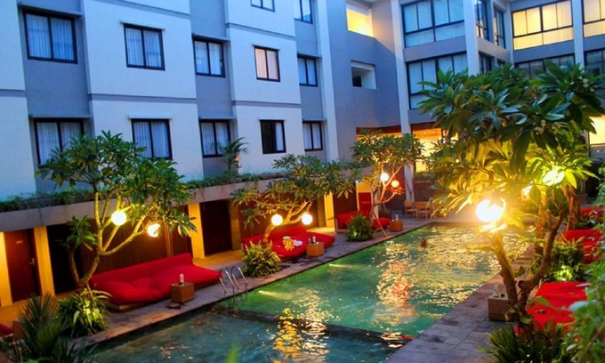 Sunset Road Resort | 36 m² Resort ∙ 10 guests