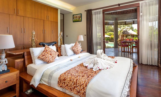 Kemenuh Villa | 385 m² Villa ∙ 4 bedrooms ∙ 8 guests