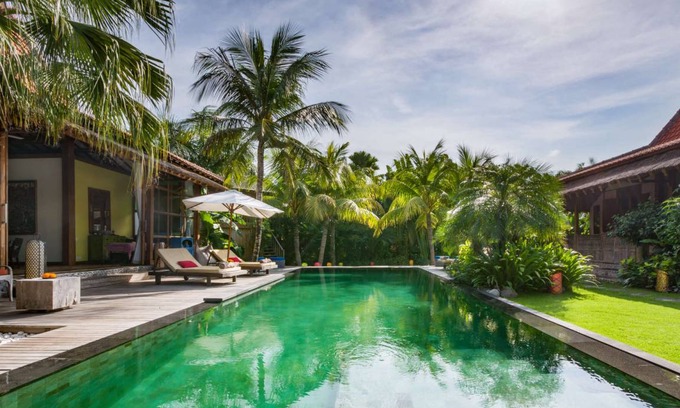 Berawa Villa | 700 m² Villa ∙ 5 bedrooms ∙ 10 guests