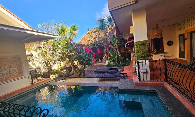 Bukit House | GWK View Boutique Hotel and Residence