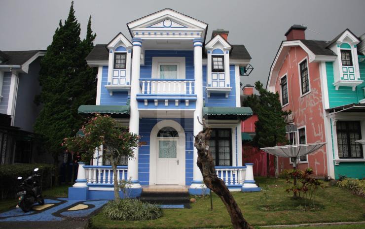 Cipanas Hotel | Villa Kota Bunga Blok P by DCM