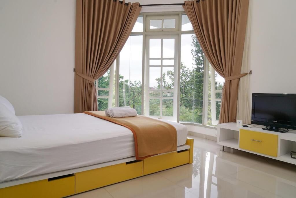 Condongcatur House | Omah Sastro