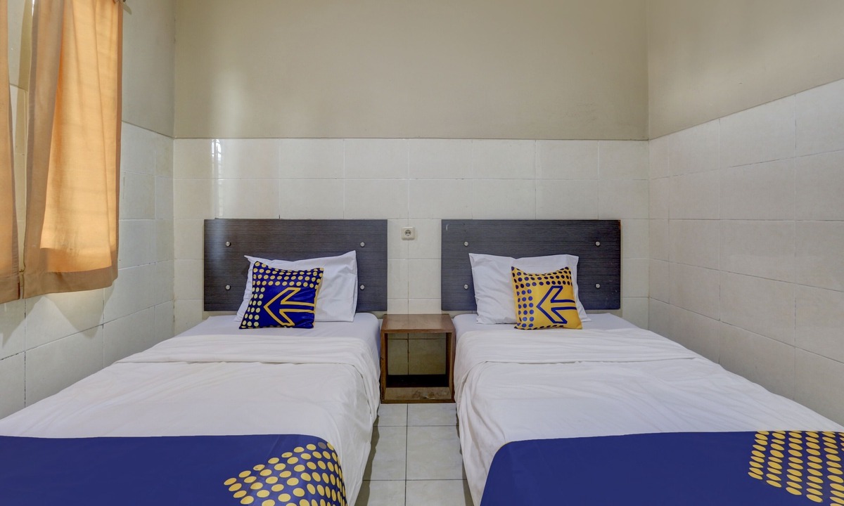 Muncar Hotel | OYO Life 90159 Puri Asoka Guest House