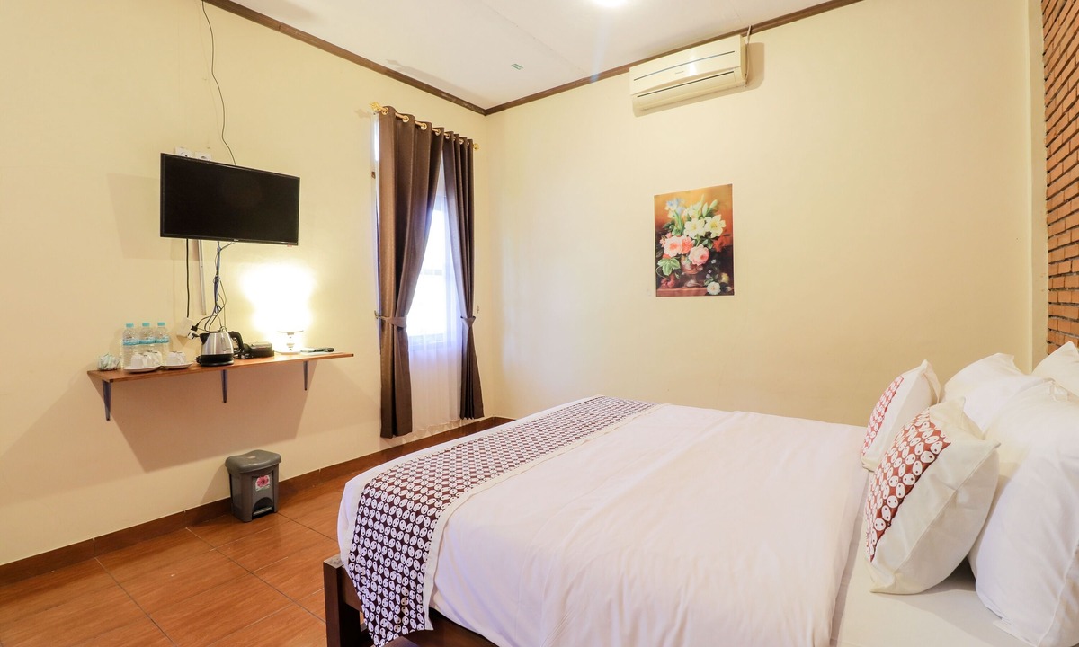 Borobudur Hotel | Hotel Ndalem Ayem