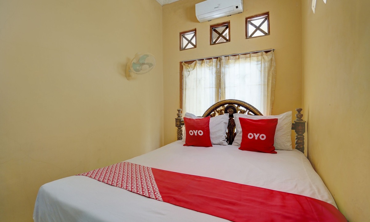 Gresik Hotel | OYO 92903 Barokah Hotel Syariah