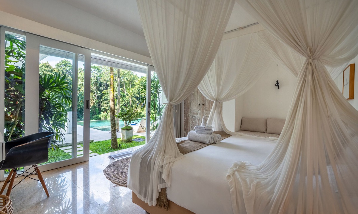Kemenuh Villa | Magical Jungle Villa, 4 BR, Ubud With Staff