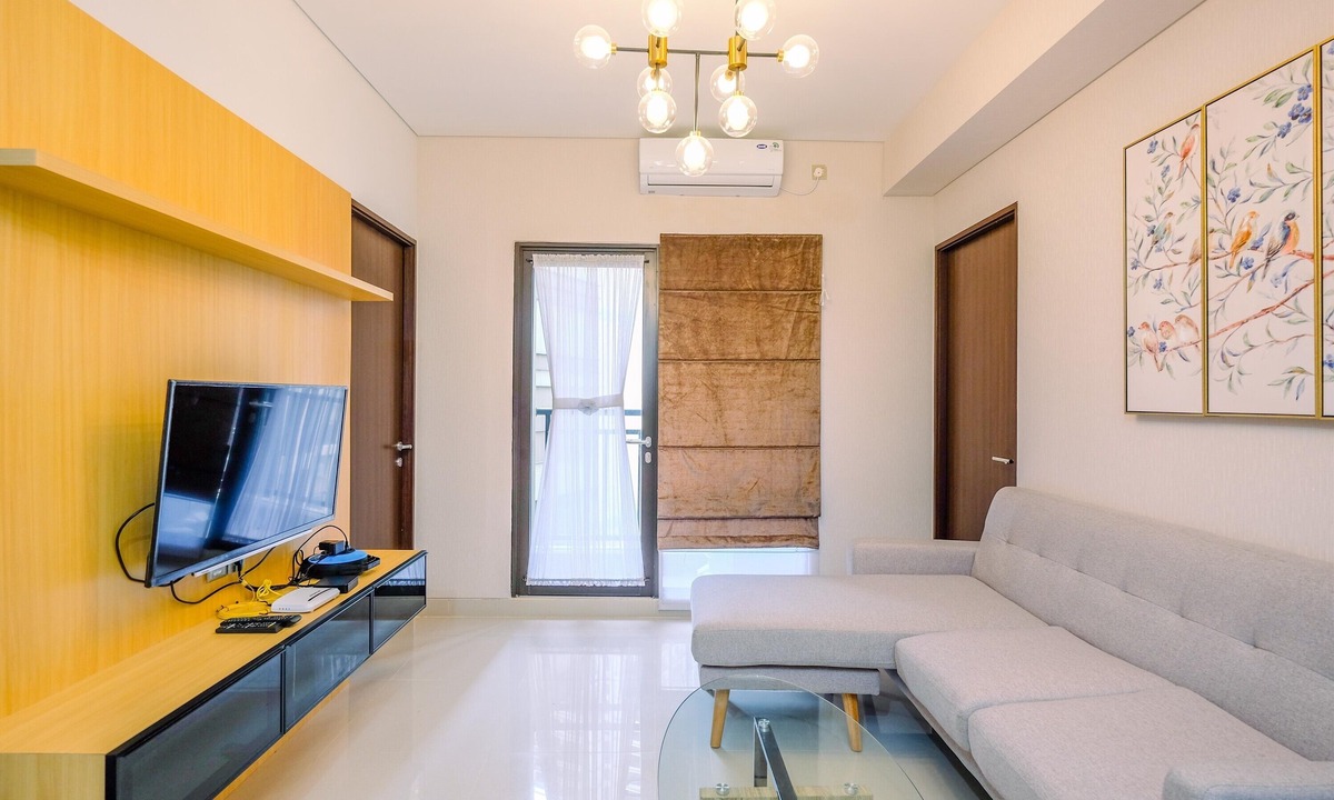 Cimanggis Apartment | Elegant and Comfy 3BR Transpark Cibubur Apartment
