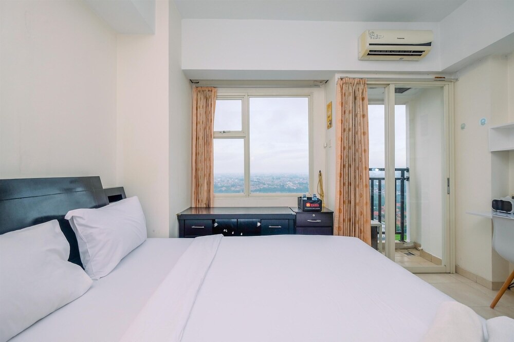 Depok Apartment | Cozy Living Studio Apartment At Margonda Residence 3