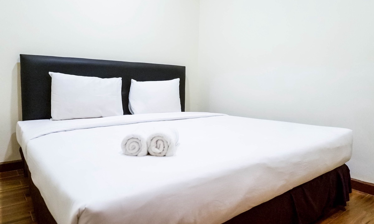 Suko Manunggal Apartment | Spacious High Floor 2BR at Taman Beverly Apartment