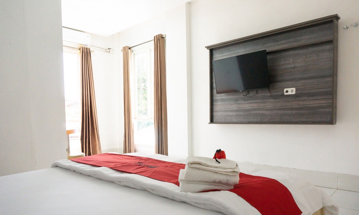 Ende House | RedDoorz Plus @ Ende City Center