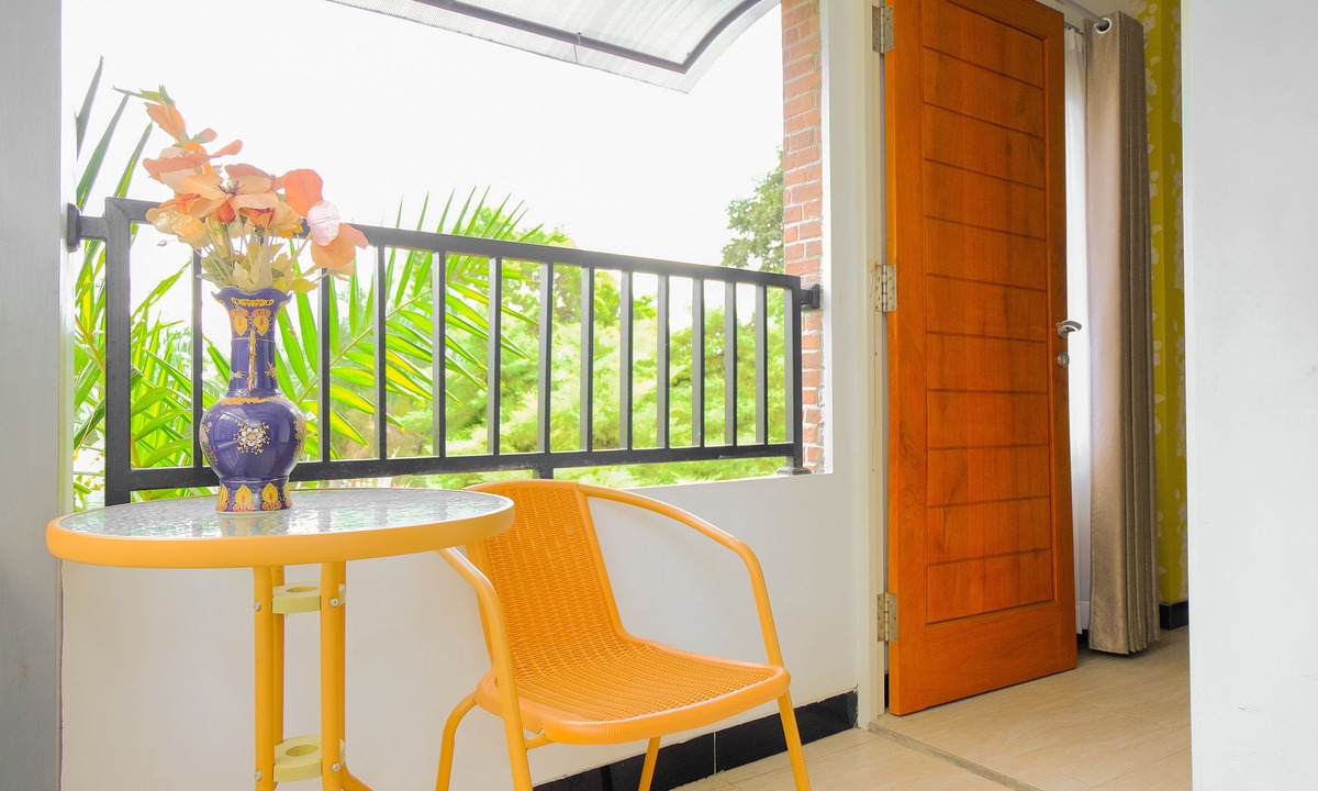 Ngaglik Hotel | OYO 354 32 Guest House