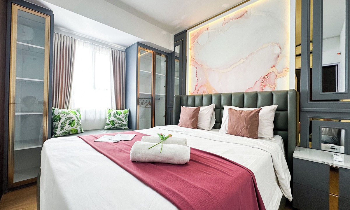 Sidoarjo Apartment | Lavish 2Br Without Kitchen At Suncity Residence