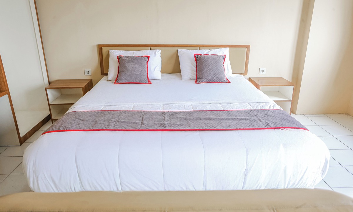Pekayon Jaya Hotel | Capital O 94796 Apartment Mutiara Bekasi