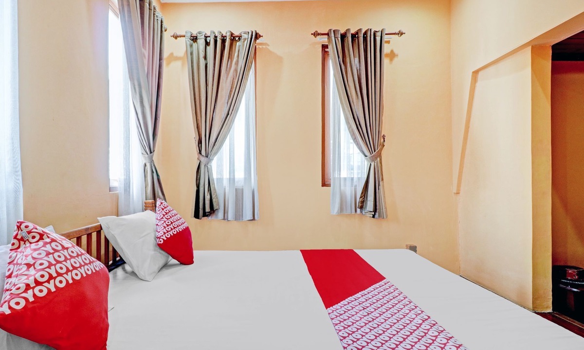 Cisarua Hotel | Collection O My Grand