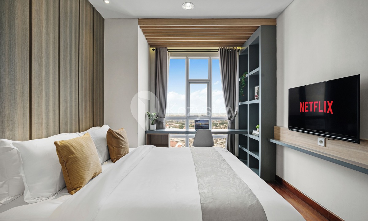 Chinatown Apartment | Tensia by Kozystay - Taman Sari