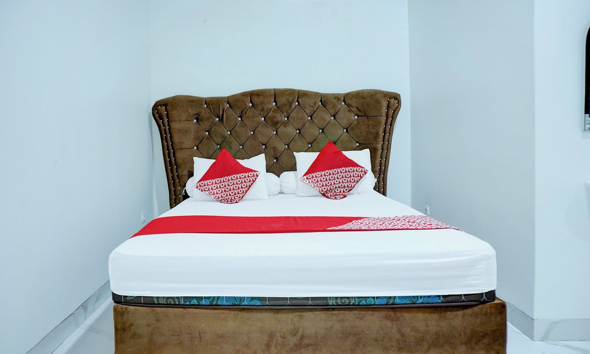 North Cirebon Hotel | Hotel O Stasiun Cirebon Kejaksan Near Alun Alun Cirebon Formerly Family Homestay