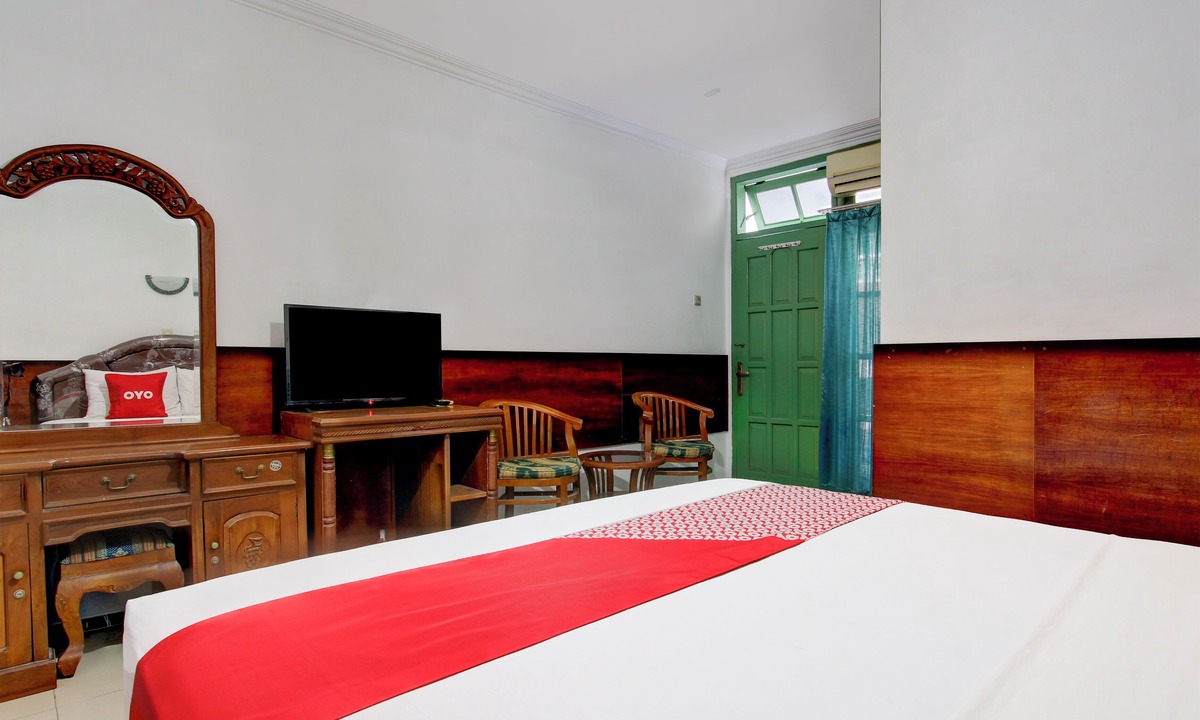 Banjarsari Hotel | Hotel O Gurita