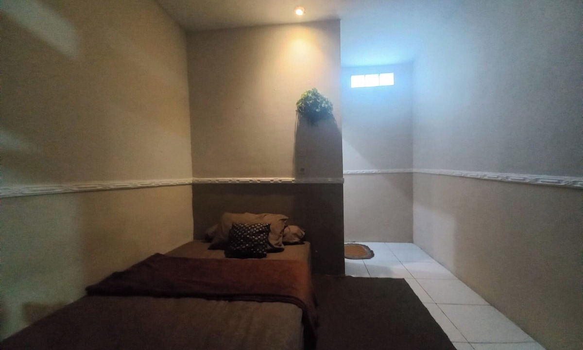 Jatinangor Hotel | SPOT ON 94051 Mekar Guest House Syariah