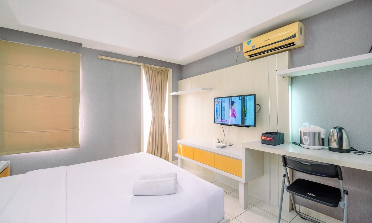 Pondokcina Apartment | Good Location And Cozy Studio Margonda Residence 2 Apartment