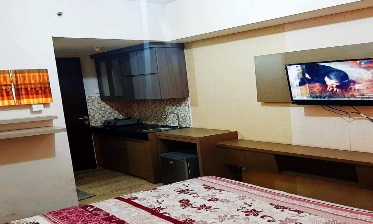 Tangerang Hotel | Capital O 93529 September House