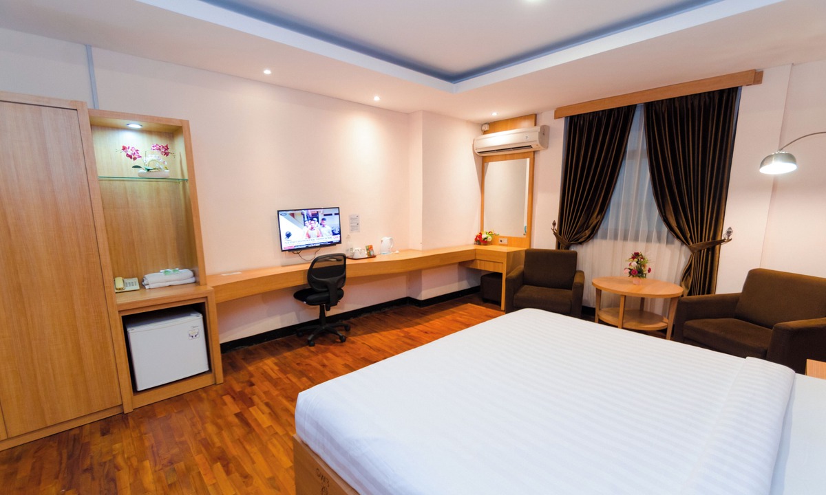 Surabaya Hotel | Graha Widya Bhakti at STIESIA Surabaya