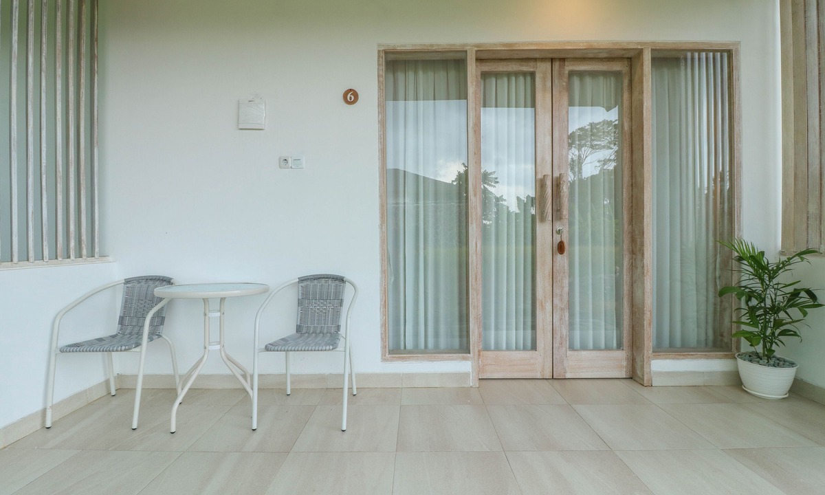 Tua Hotel | OYO 2896 Uma Menuh Guest House Near Pantai Keramas
