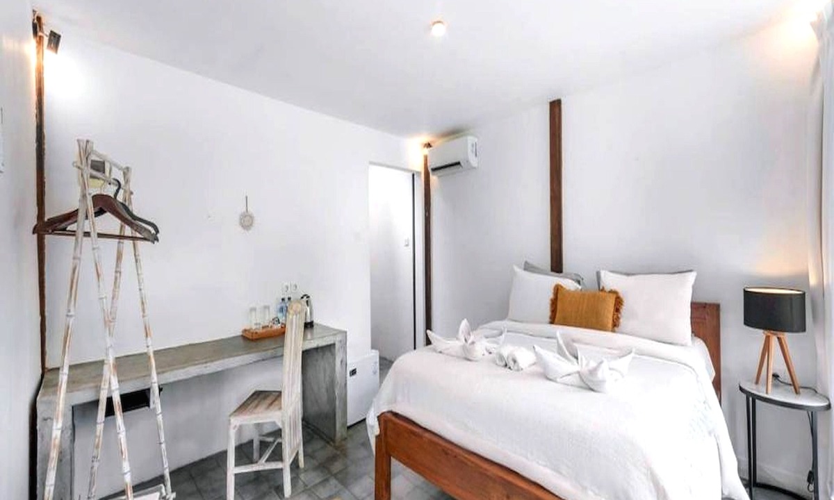 Kampial Hotel | Belvilla Seaside Hermitage Bungalow Canggu Beach