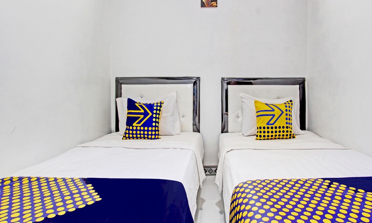 Sukoharjo Hotel | SPOT ON 93317 Wisma Ratu Syariah