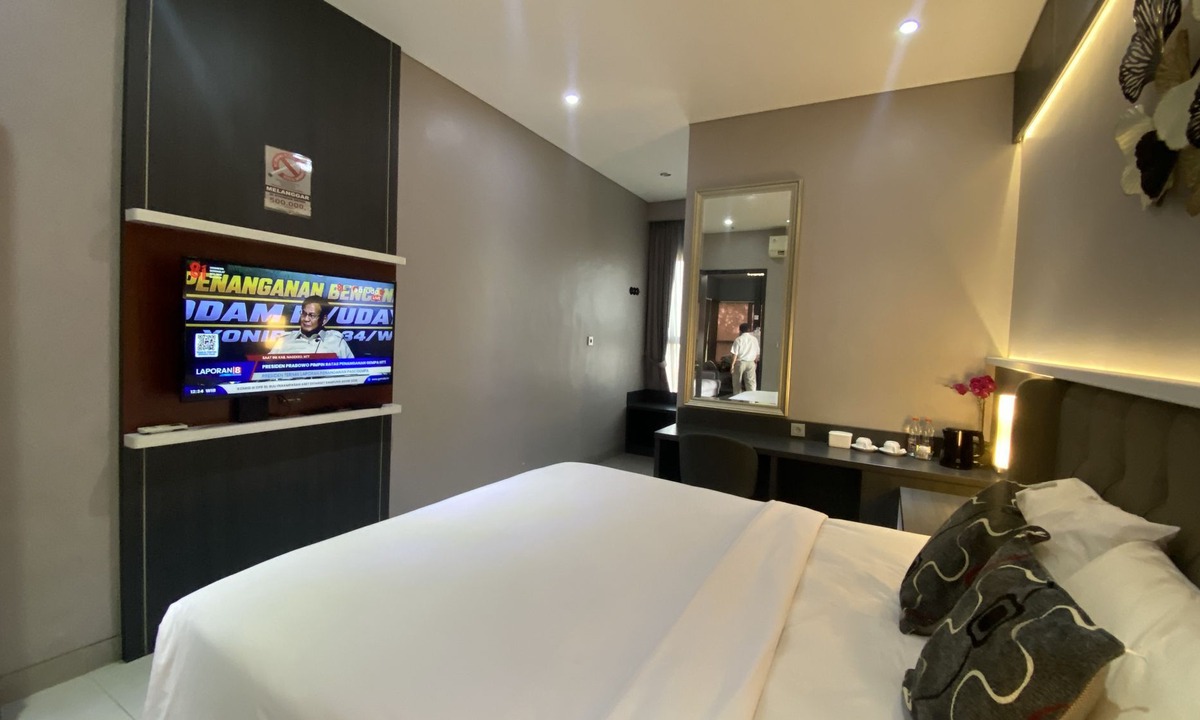 Bekasi Hotel | Collection O near RS Hermina Bekasi