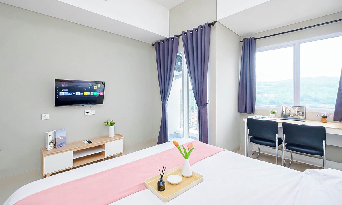 Bogor Apartment | Studio Near Bellanova Country Mall At Royal Sentul Park Apartment