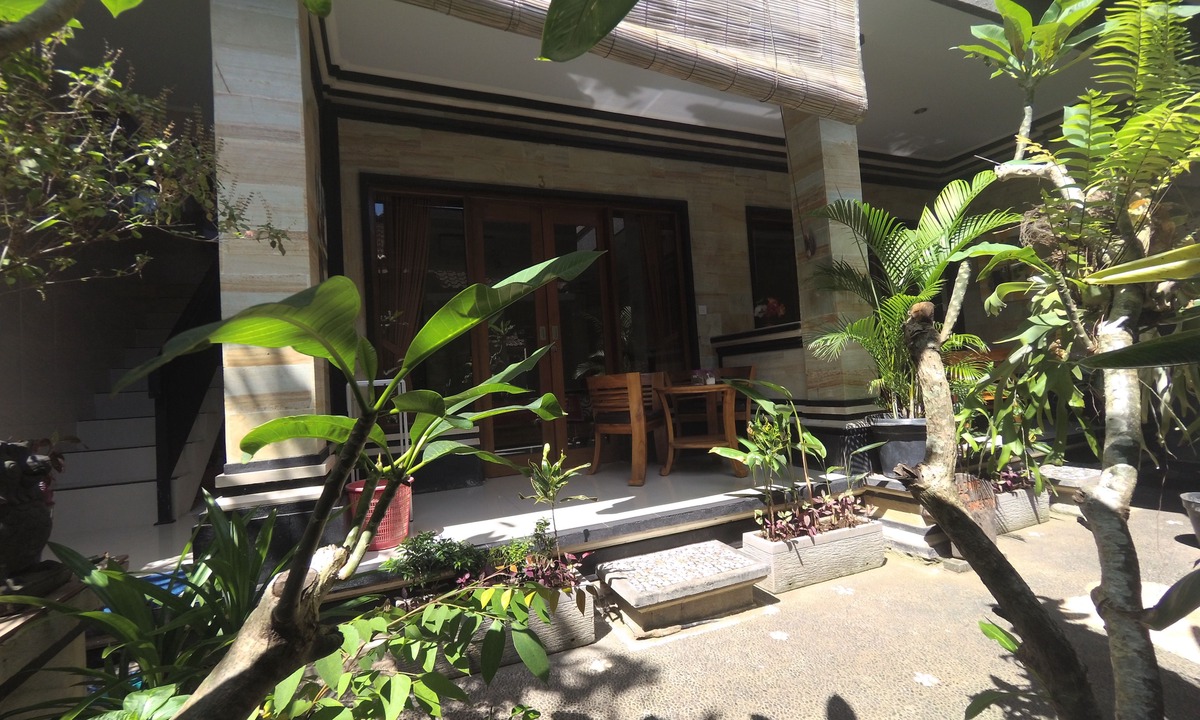 Ubud City-Centre House | Rumah Ary Homestay & Spa