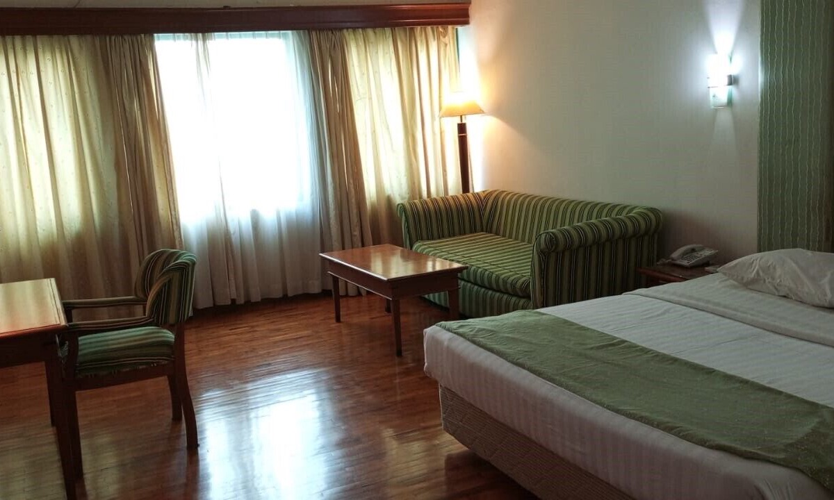 Menteng Hotel | Hotel Mega Cikini