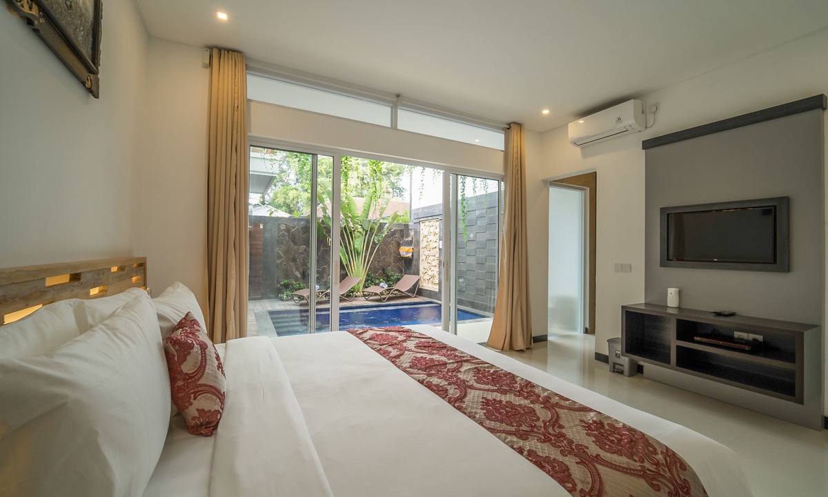 Kuta Villa | Puri Bagus Villa Legian Kuta