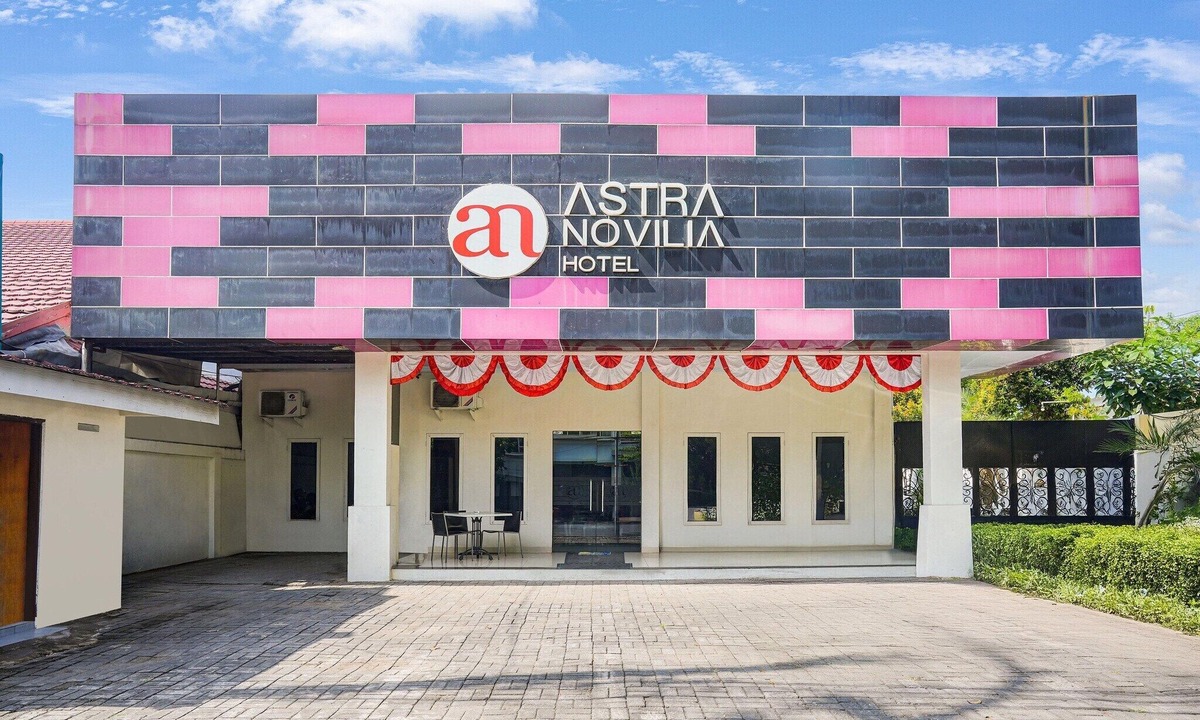Makassar House | Modern suite Retreat W/Free WiFi and Parking
