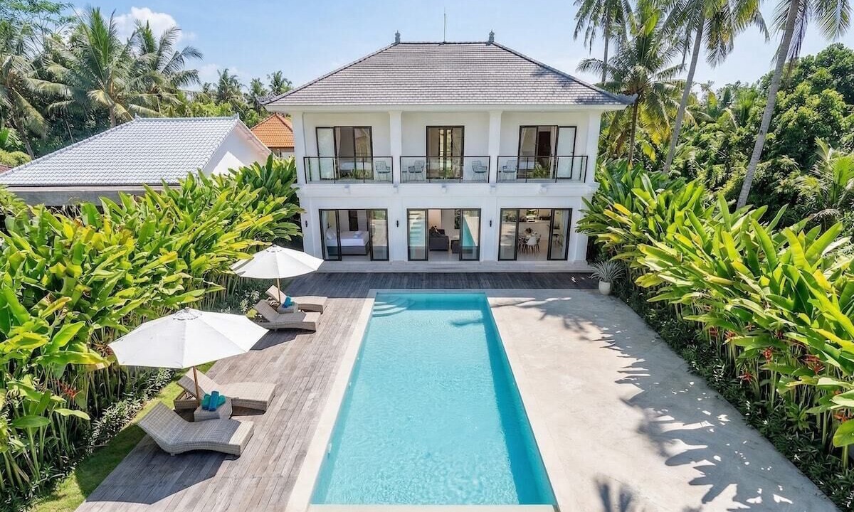 Kemenuh Villa | Serene 3BR Villa w Huge Pool+Garden Central Ubud