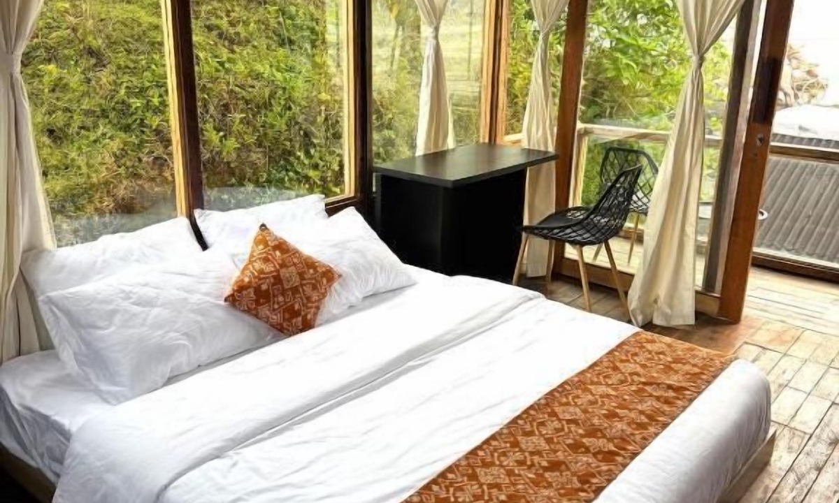 Suraberata Villa | Salty Cabin Sunset Views Yeh Leh Beach