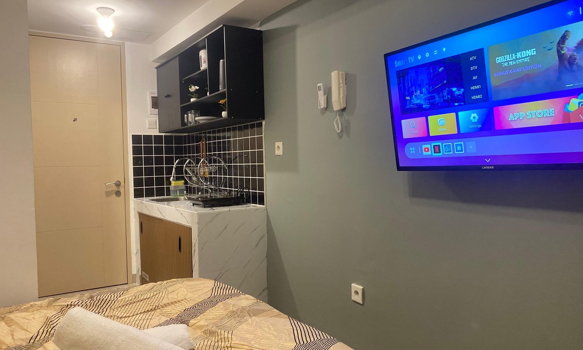 Old Jakarta Apartment | Lovely Stay at Tokyo Riverside PIK2. Near PIK Avenue & Airport!