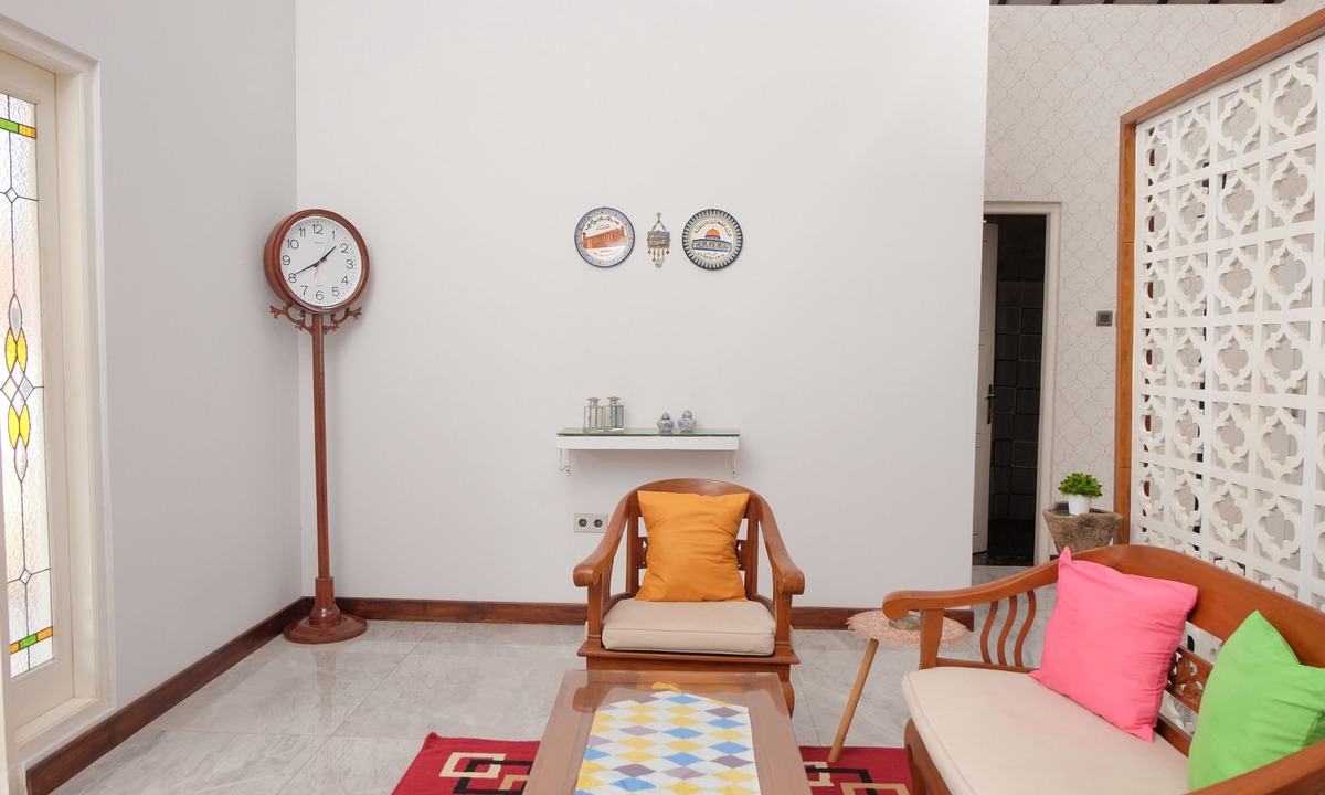Tahunan Villa | Shoreside by Cocotel