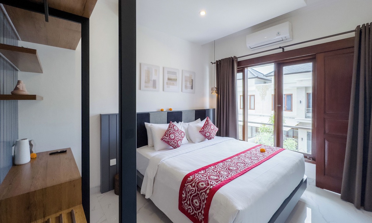 Denpasar Barat Villa | De Amelia Seminyak Villa by Nagisa Bali