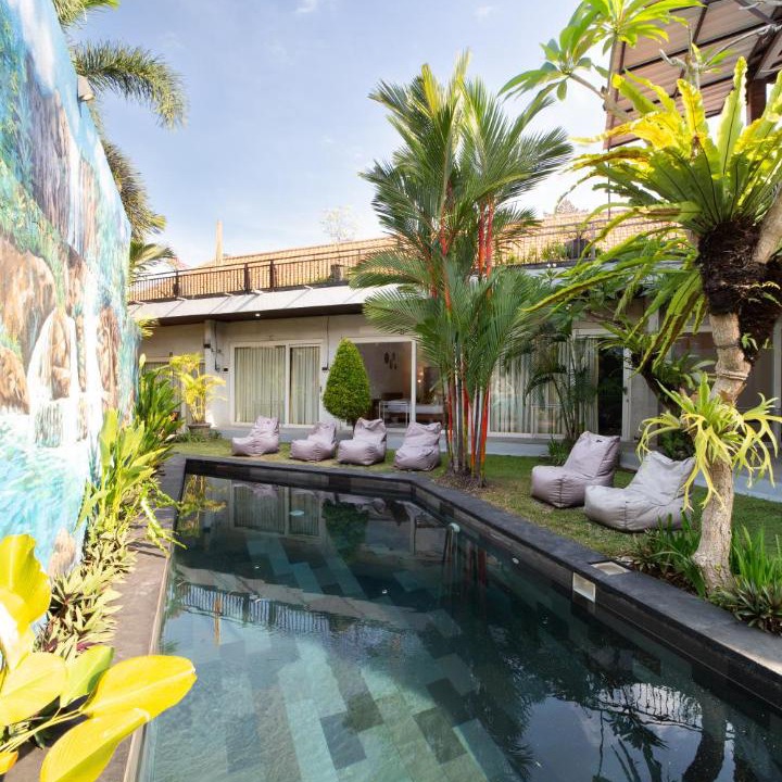 Munggu Hotel | SESEH Guesthouse I CoWorking I Pool & Kitchen