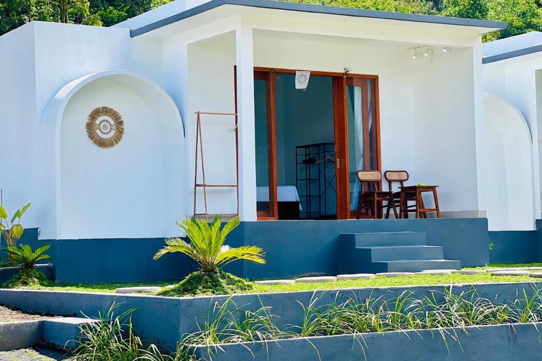 Songan House | Moon Escape