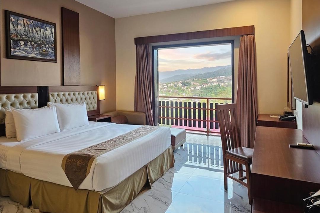 Batu Hotel | Spencer Green Hotel Batu