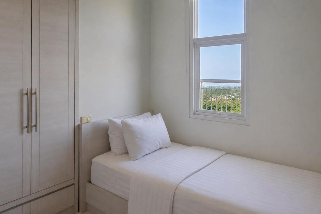 Hegarmanah Apartment | Dago Suite 3BR Luxury Apartment