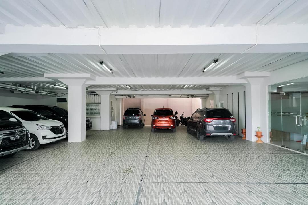 Palembang Hotel | Urbanview Hotel Bari Syariah Palembang By RedDoorz